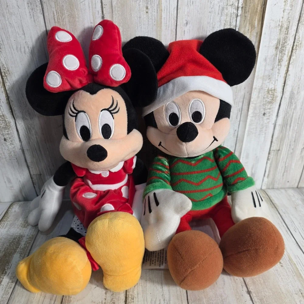 Disney Mickey Minnie Mouse Christmas Plush Set Kohls Cares Holiday Red Green